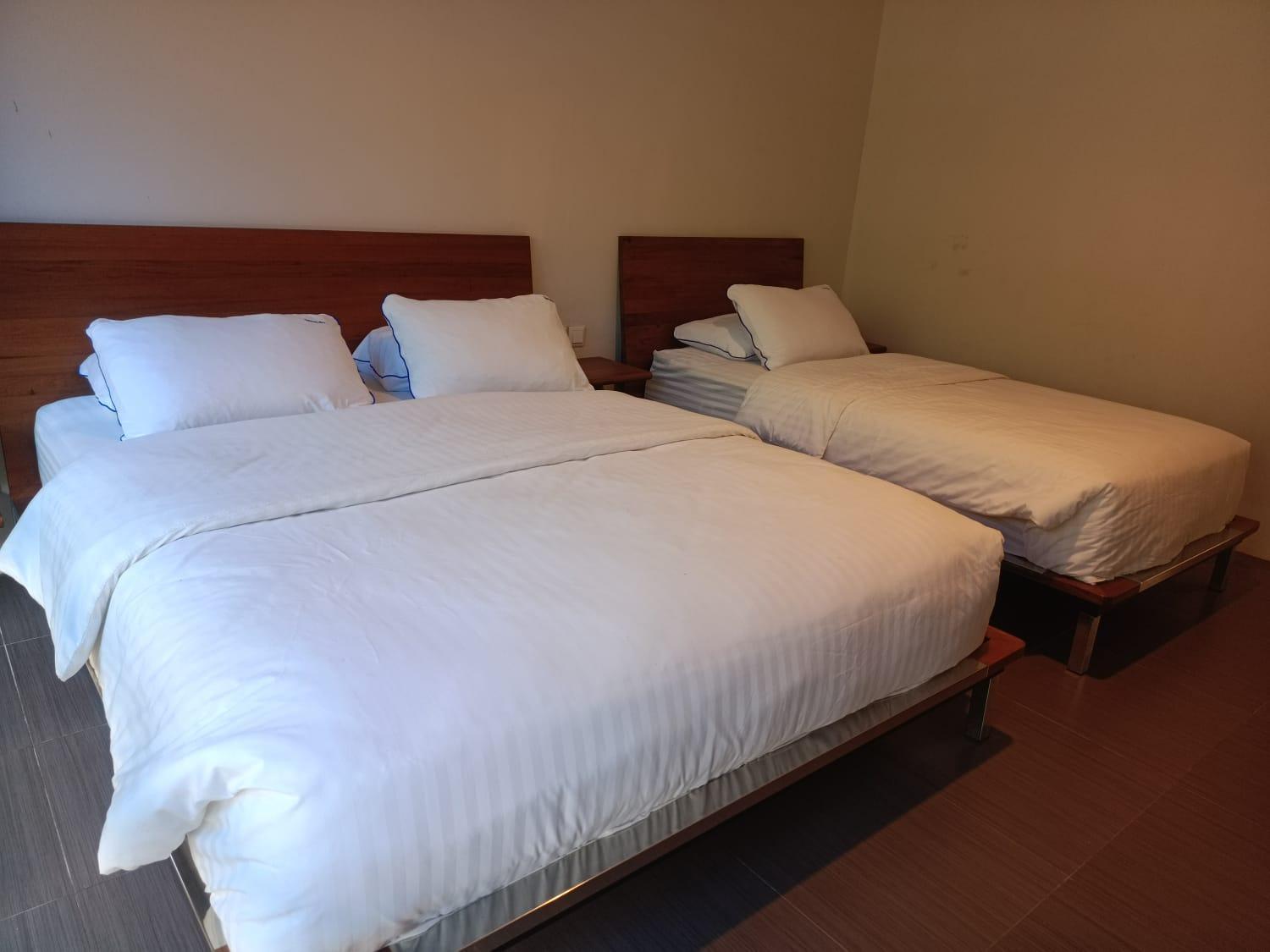 Hotel Habitat Hills Cisarua Exterior foto
